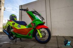 PCX 150 độ khó thở với sắc màu cầu vồng của dân chơi Thái