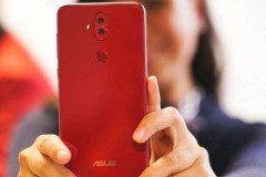 Asus chính thức ra mắt phiên bản Rouge Red quyến rũ của Zenfone 5Q