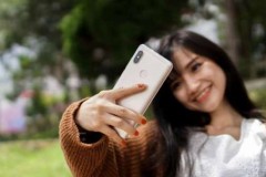 Mang Xiaomi Redmi Note 5 đi du lịch có đủ để làm bộ ảnh "so deep" không?