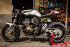 Suzuki Bandit 600S bản độ Cafe Racer từ XTR