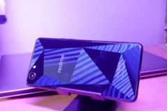 Trên tay OPPO Realme 1: Rất nhiều thứ tốt so với giá bán