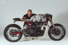 Triumph Thruxton cực chất với phong cách đường phố STREET ART VIBE