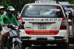 Doanh thu của Vinasun, Mai Linh ngày càng giảm mạnh trước sức cạnh tranh từ Grab