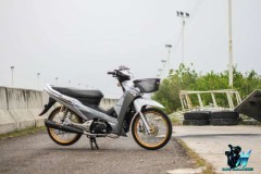 Wave 125i độ giản đơn mang vẻ đẹp quyến rũ trên đất Thái