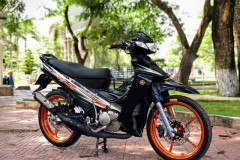 Yaz 125 độ gây mê người xem với option đồ chơi giá trị của biker miền Tây