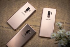Mở hộp và chiêm ngưỡng vẻ đẹp của Galaxy S9+ màu vàng hoàng kim