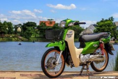 Cub Fi độ mang vẻ đẹp rạng ngời khoe dáng bên bờ hồ Lochness