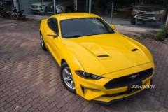 Ford Mustang 2018 màu vàng mới về Hà Nội đã có chủ