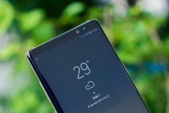 Mặt kính bảo vệ gián tiếp xác nhận thiết kế của Galaxy Note 9