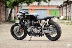 Honda CB750 bản độ leng keng không tỳ vết