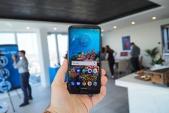 Bạn đã nắm rõ mọi thông tin về Moto Z3 Play chưa?