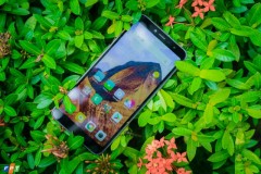 5 smartphone thiết kế tràn viền ấn tượng và cấu hình “khủng” giá dưới 5 triệu