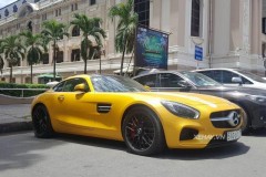 Bắt gặp Mercedes-AMG GT S xuống phố sau 3 năm ở đại lý
