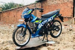 Satria F150 độ khoe dáng bên công trình dang dở của biker Bình Chánh