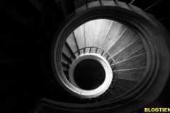 Thị trường lại tiếp sục sụt giảm, có phải chăng Bitcoin vẫn chưa tìm thấy đáy?