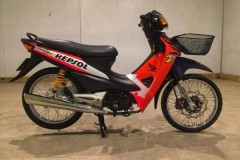 Wave độ up áo Repsol đầy tính thể thao phá cách