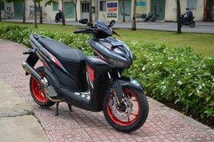 Vario 150 2018 độ siêu đẹp khoe dáng bên con kênh thơ mọng