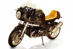 BMW R1200R màn lột xác ngoạn mục với thân hình CAFE RACER hoàn toàn từ sợi Carbon