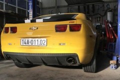 Chevrolet Camaro RS độ ống xả mang đến "tiếng thở" mới ấn tượng