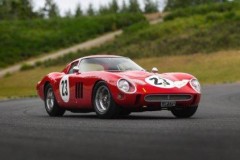 Ferrari 250 GTO sắp được bán đấu giá tạo cơ hội cho các đại gia thế giới khoe "tiềm lực kinh tế"