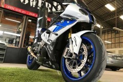 Chiêm ngưỡng màn nâng cấp nhẹ của BMW HP4