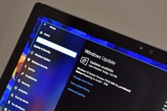 Microsoft "chơi trội" phát hành đồng loạt hai bản build qua kênh Fast Ring