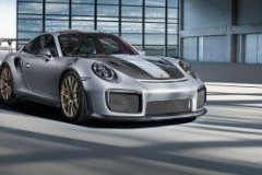 Đã có khách Việt đầu tiên đặt mua siêu xe Porsche 911 GT2 RS 2018