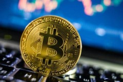 Giá Bitcoin hôm nay 13/7: Ánh sáng cuối đường hầm ngày càng xa