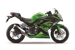 Kawasaki Ninja 300 2018 chính thức ra mắt Ấn Độ với màu và tem mới