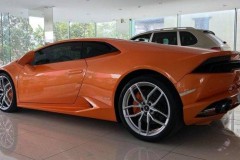 Siêu xe Lamborghini Huracan LP610-4 màu cam được đưa về ngoại hình nguyên bản