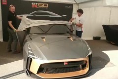 Cận cảnh chiếc siêu xe Nissan GT-R50 ngoài đời thực