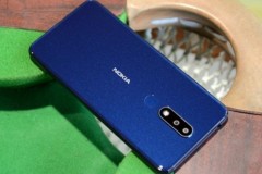 Chiêm ngưỡng hình ảnh thực tế Nokia X5 phiên bản màu xanh biển Baltic