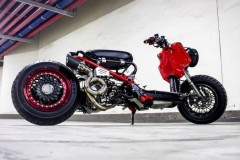 Chiêm ngưỡng Honda Dylan độ Zoomer phong cách Lowrider độc nhất Hà Nội