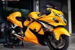 Suzuki GSX-R1300 Chân dung vạm vỡ của thần gió Hayabusa