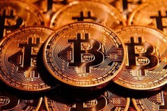 Thị trường tiếp tục ảm đạm và sự chờ đợi giá trị của Bitcoin trở về mốc 7.000 USD