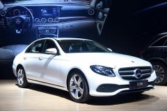 Thị trường xe sang Việt Nam 6 tháng đầu năm trải qua nhiều biến động