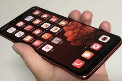 OPPO R17 đang được phát triển và dường như sắp sửa trình làng