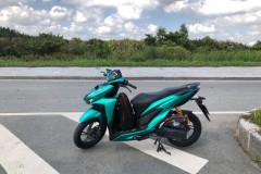 Vario 150 2018 độ sặc sỡ với tông màu xanh lịch lãm