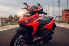 Vario 150 độ trang bị điều áp Fi và hạ xuống bánh căm vô cùng lạ mắt