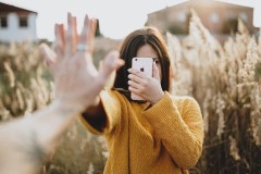 Những vết noise trong ảnh sẽ bị loại bỏ hoàn toàn với chương trình AI này