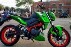 Xe Trung Quốc nhái KTM DUke 200 chỉ bảo hành trong 1.500km