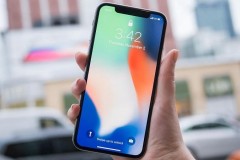 Apple có thể tiếp tục sử dụng cả màn hình LCD cho iPhone trong tương lai