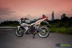Honda Sonic 150R bản độ chất chơi với vành nan hoa Excel