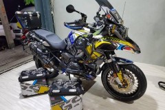 BMW R1200GS càng hấp dẫn hơn qua gói độ full opiton