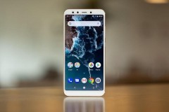 Có nên mua Xiaomi Mi A2 trả góp 0%?Hay chọn Mi A2 Lite?