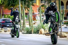 Các chuyên gia làng xe 2 bánh thử sức trên chiếc Triumph Street Triple 765 RS