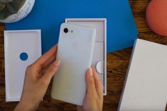 Google Pixel 3 XL lại tiếp tục xuất hiện trong một video mở hộp mới