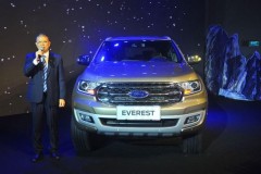 Ford Everest sẽ bán tại Việt Nam từ 1/9 với giá từ 1,112 tỷ đồng