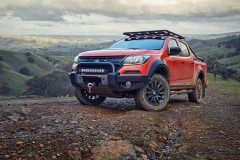 Holden Colorado Z71 Xtreme cạnh tranh với Ford Ranger Raptor