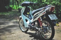 Chiêm ngưỡng Honda Blade độ ấn tượng với dàn chân cơ bắp